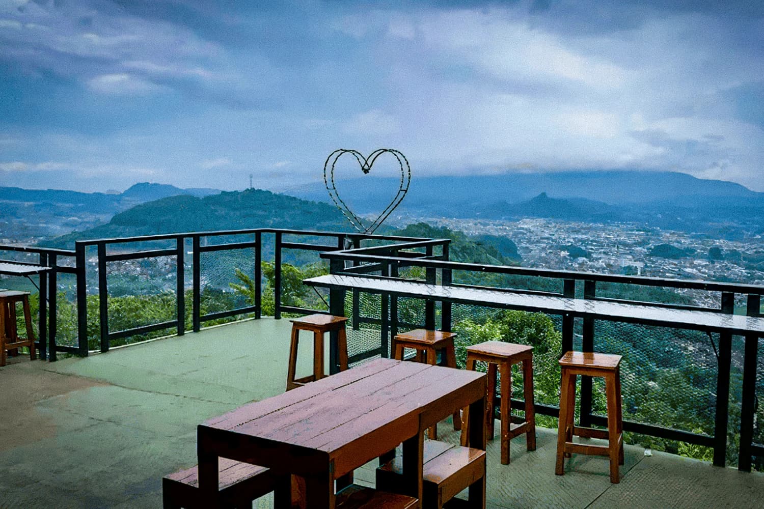 Magicbooth location Toga Peak Cafe